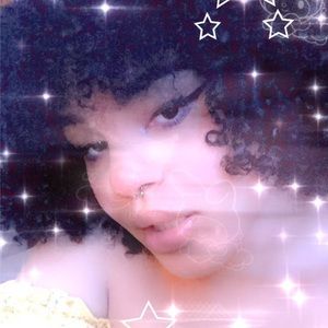 Meet your Posher, Aliana